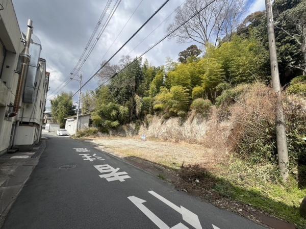 生駒郡三郷町勢野東６丁目の土地