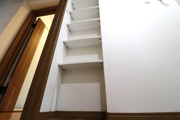 奈良市中登美ヶ丘１丁目の中古一戸建て