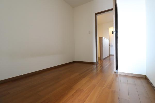 奈良市中登美ヶ丘１丁目の中古一戸建て