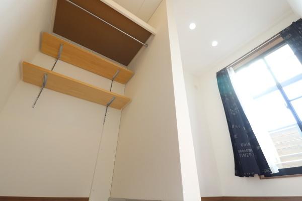 奈良市中登美ヶ丘１丁目の中古一戸建て
