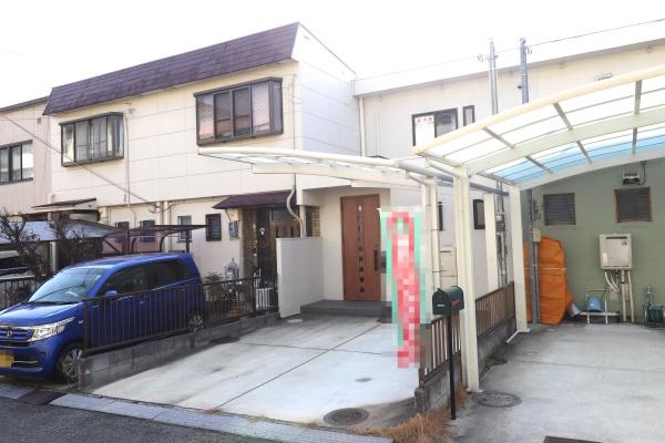 奈良市中登美ヶ丘１丁目の中古テラスハウス