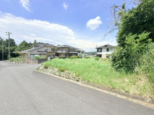 伊賀市希望ヶ丘西２丁目の土地