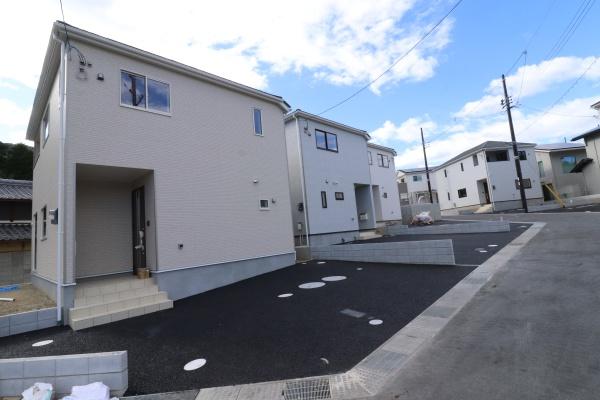 生駒市緑ケ丘の新築一戸建