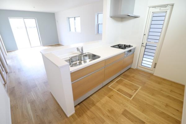 奈良市秋篠町の新築一戸建
