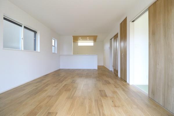 奈良市秋篠町の新築一戸建