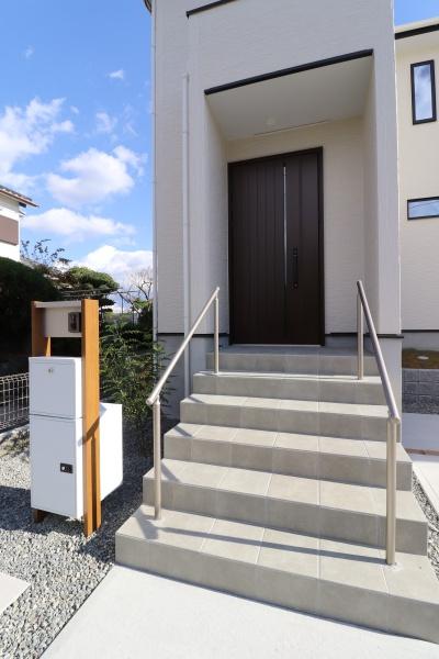 奈良市秋篠町の新築一戸建