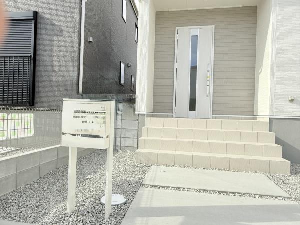 奈良市興善院町の新築一戸建