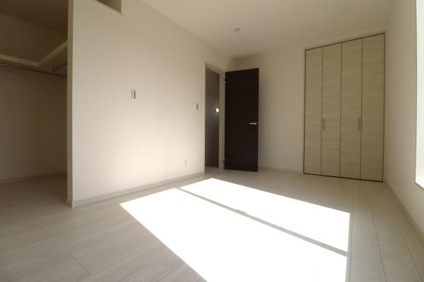 奈良市帝塚山南３丁目の新築一戸建