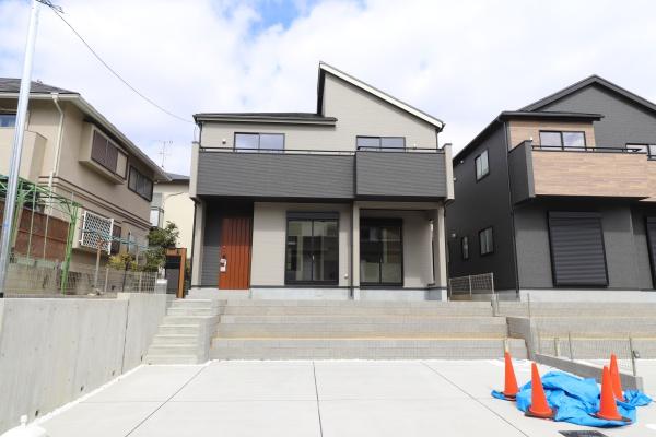 奈良市学園緑ヶ丘３丁目の新築一戸建