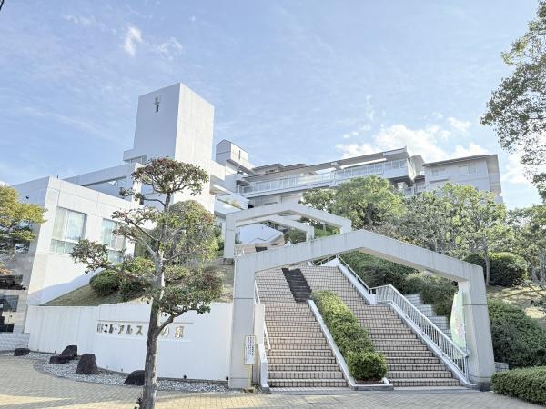 東急ドエルアルス高の原1号A棟 メゾネットタイプ