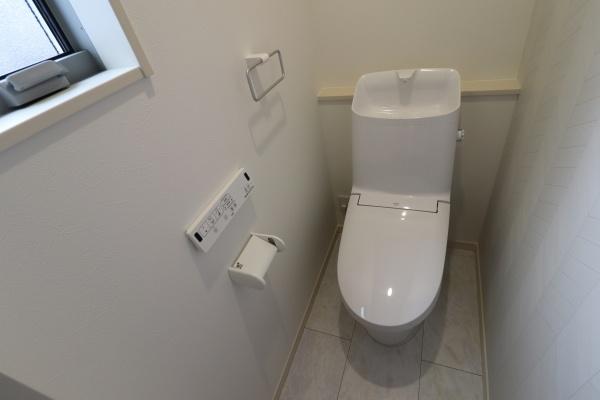 大和郡山市小泉町の新築一戸建