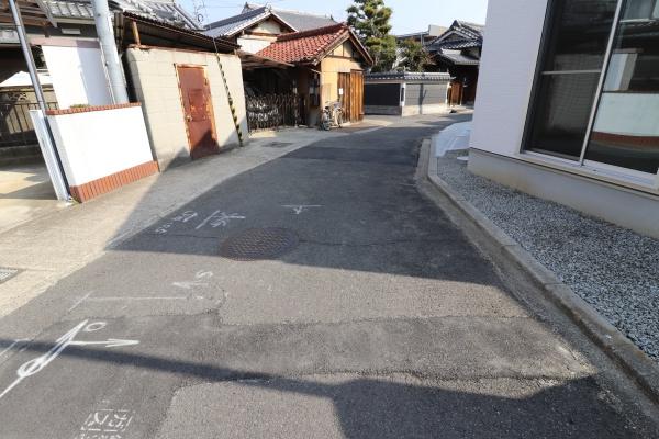 大和郡山市小泉町の新築一戸建