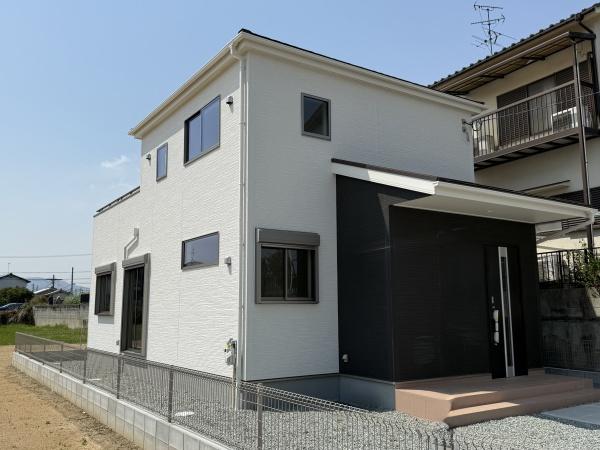 奈良市平松４丁目の新築一戸建