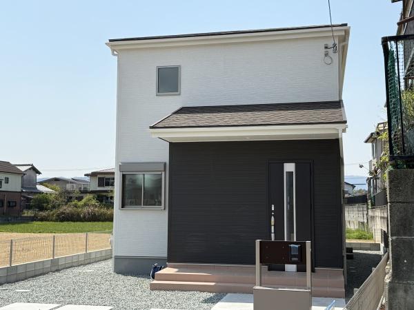 奈良市平松４丁目の新築一戸建