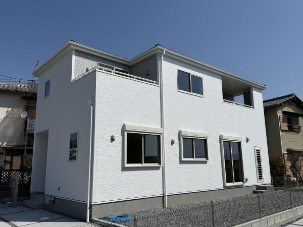 奈良市中山町の新築一戸建