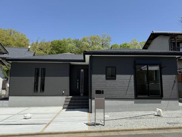 奈良市青山８丁目の新築一戸建