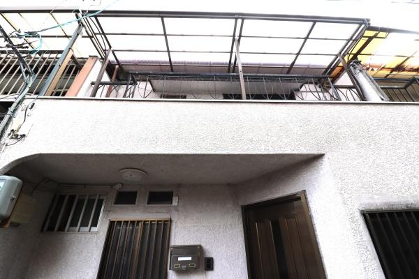 橿原市東坊城町の中古テラスハウス