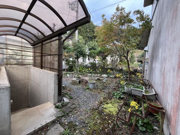 大津市大石中３丁目の中古一戸建て