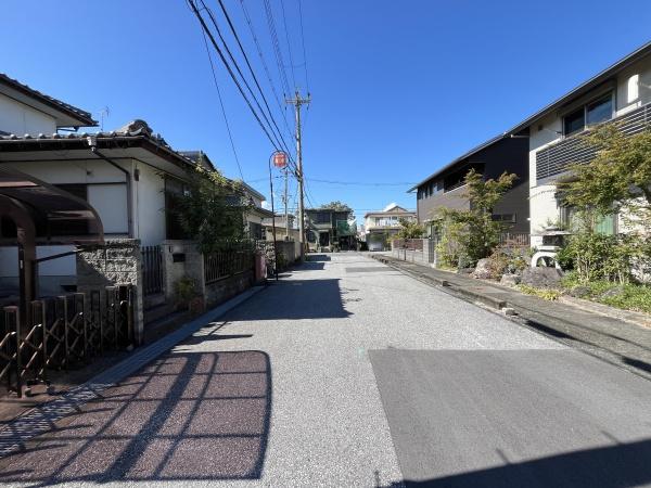 彦根市長曽根南町の中古一戸建て