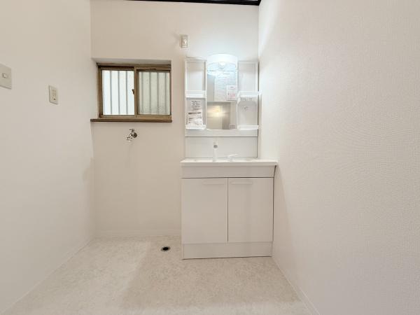 奈良市二名５丁目の中古一戸建て