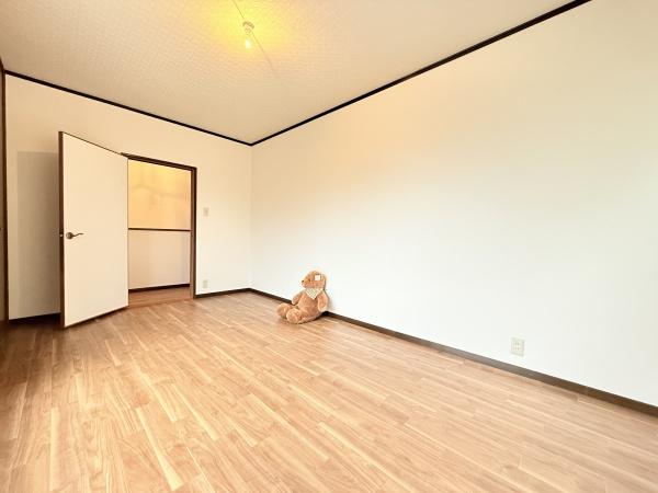 奈良市二名５丁目の中古一戸建て