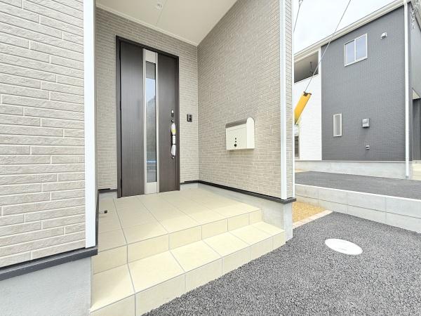 奈良市中山町の新築一戸建