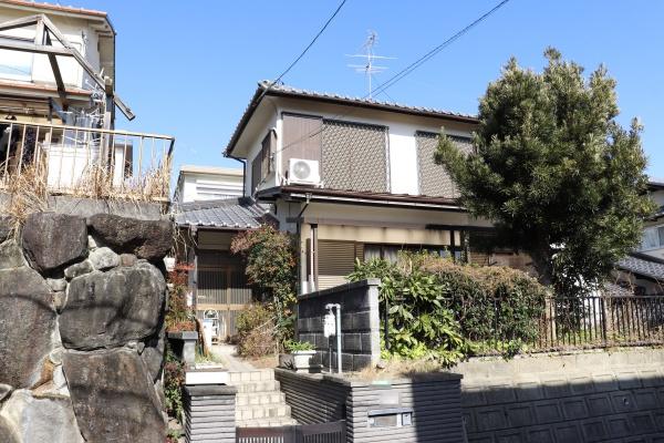 生駒郡平群町椿台１丁目の中古一戸建