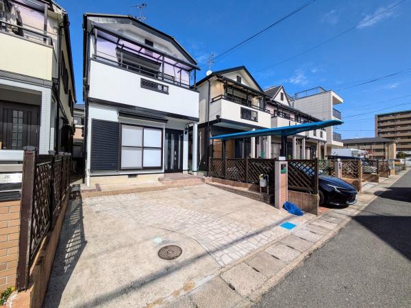 大和郡山市小泉町東３丁目の中古一戸建