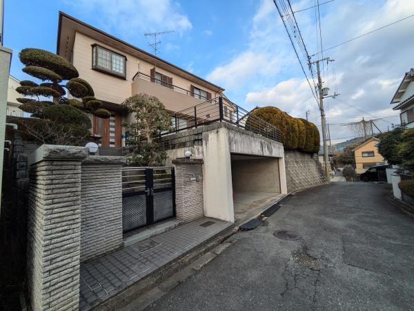 奈良市法蓮町の中古一戸建