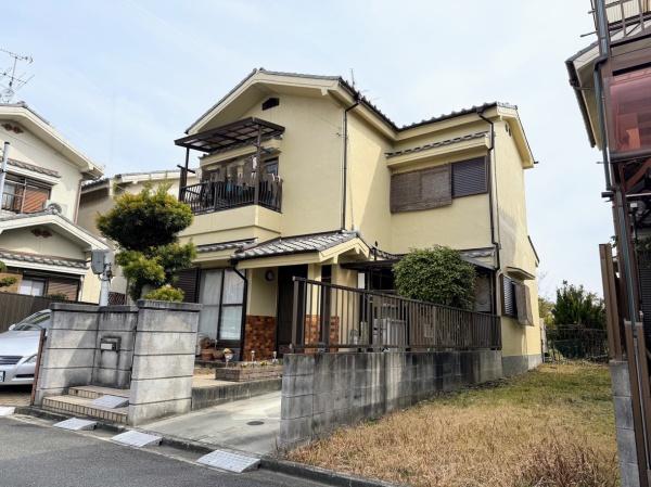 奈良市佐紀町の中古テラスハウス