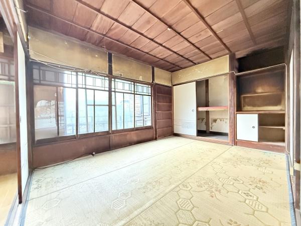 奈良市あやめ池南６丁目の中古一戸建て