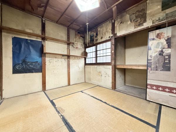 奈良市あやめ池南６丁目の中古一戸建て