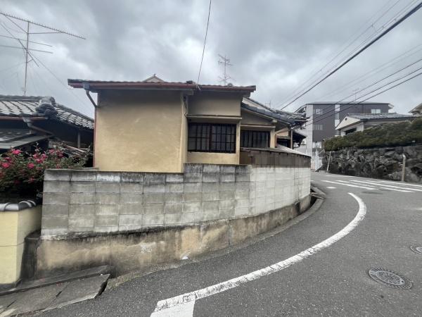 奈良市あやめ池南６丁目の土地