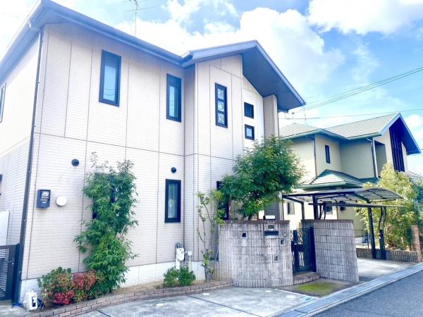 富田林市梅の里３丁目の中古一戸建