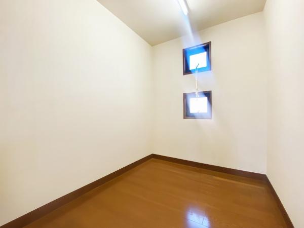 富田林市梅の里３丁目の中古一戸建て
