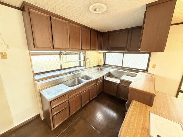 奈良市佐保台３丁目の中古一戸建て