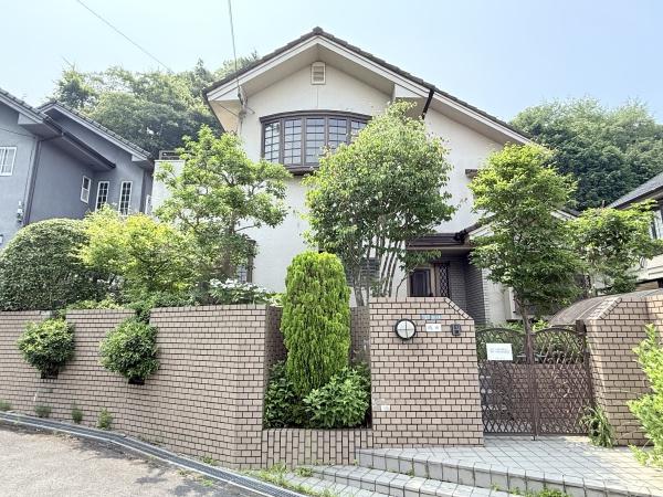 奈良市帝塚山３丁目の中古一戸建
