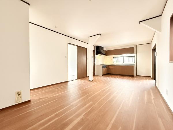 奈良市三条大路１丁目の中古一戸建て