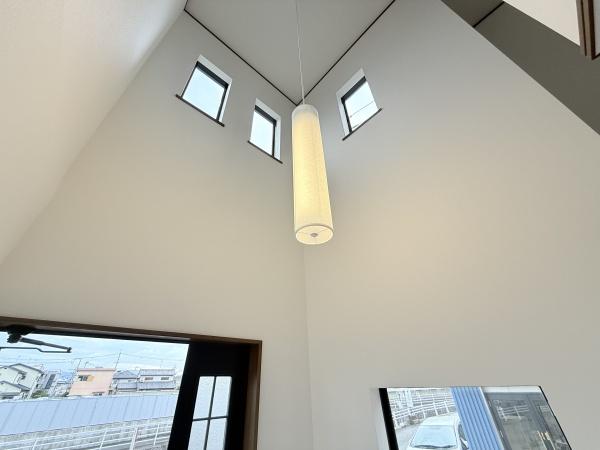 奈良市三条大路１丁目の中古一戸建て