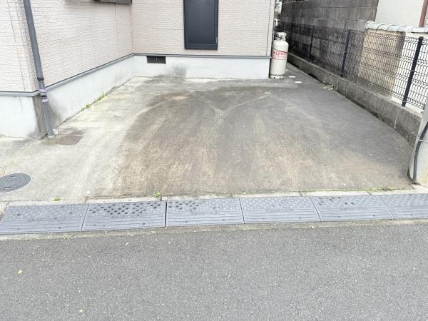 奈良市三条大路１丁目の中古一戸建