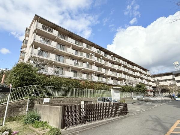 奈良三条町住宅3号棟