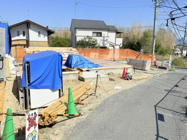 奈良市平松５丁目の新築一戸建