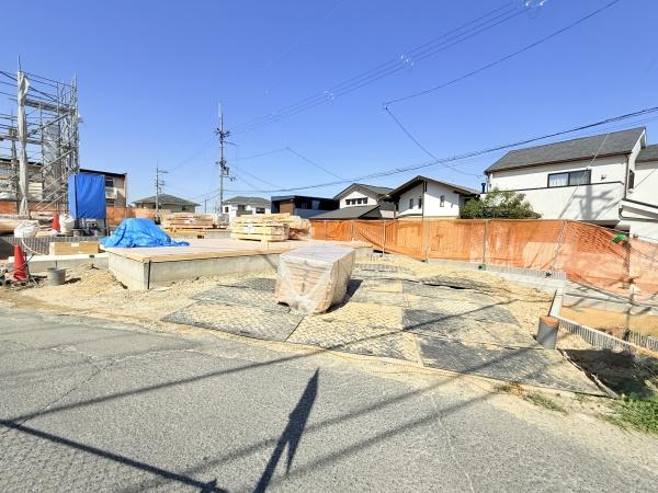 奈良市平松５丁目の新築一戸建