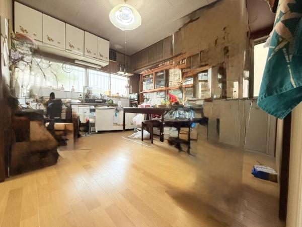 大和高田市礒野町の中古一戸建て