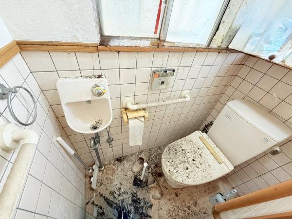 大和高田市礒野町の中古一戸建て