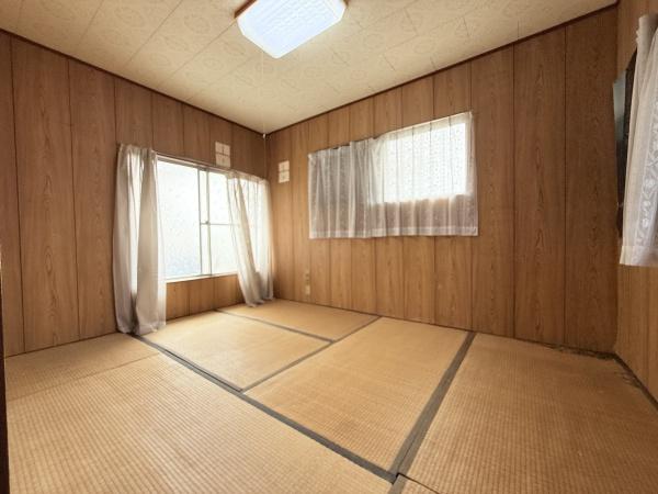 大和高田市礒野町の中古一戸建て