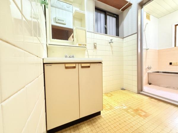 大和郡山市小林町西２丁目の中古一戸建て