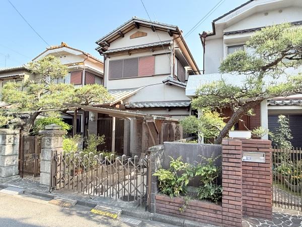 大和郡山市小林町西２丁目の中古一戸建