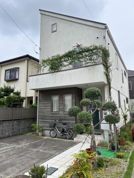 藤沢市鵠沼松が岡４丁目の中古一戸建て