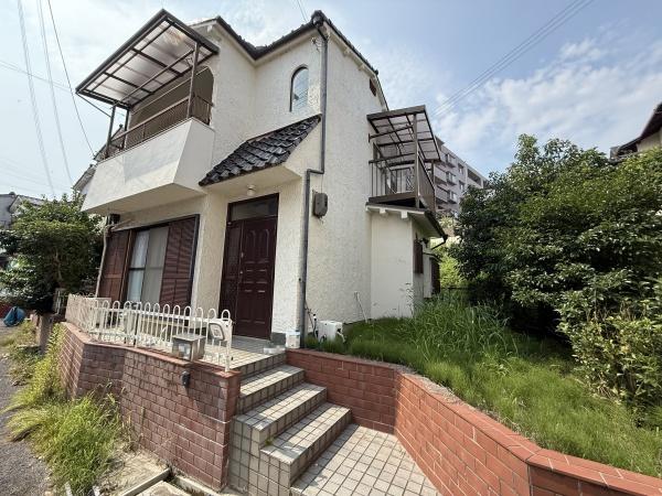 奈良市あやめ池南６丁目の中古一戸建て